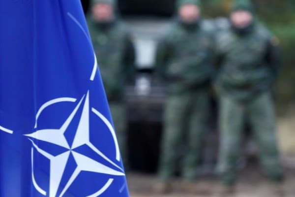 NATO u kërkon aleatëve të rrisin buxhetet për ushtritë e tyre