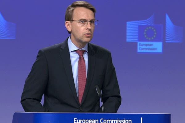 Stano: Bashkimi Evropian mund të miratojë edhe masa të tjera për Kosovën