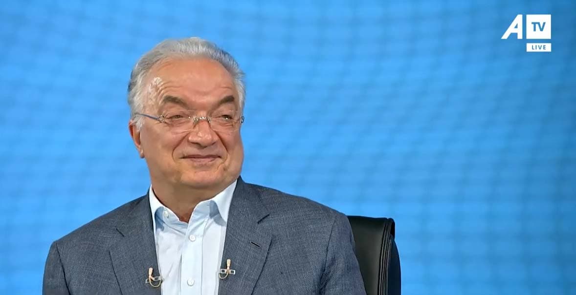 “Dikush është baba këtu”- Për kë e ka fjalën Xhavit Haliti?