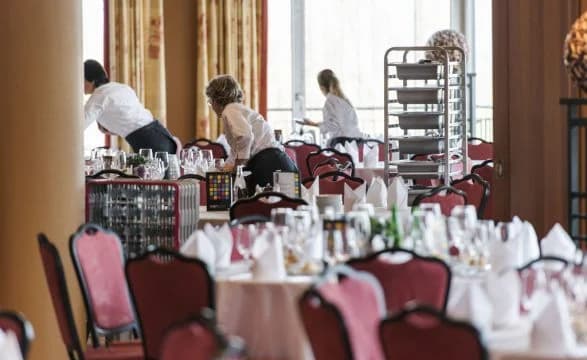 Kriza me punëtorë i kushton Zvicrës miliarda franga
