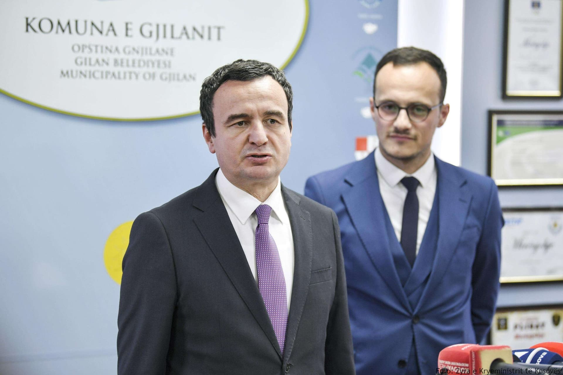 PDK-ja ia “zbulon” një “rast korruptiv” kryetarit të Gjilanit, fton Prokurorinë për hetim