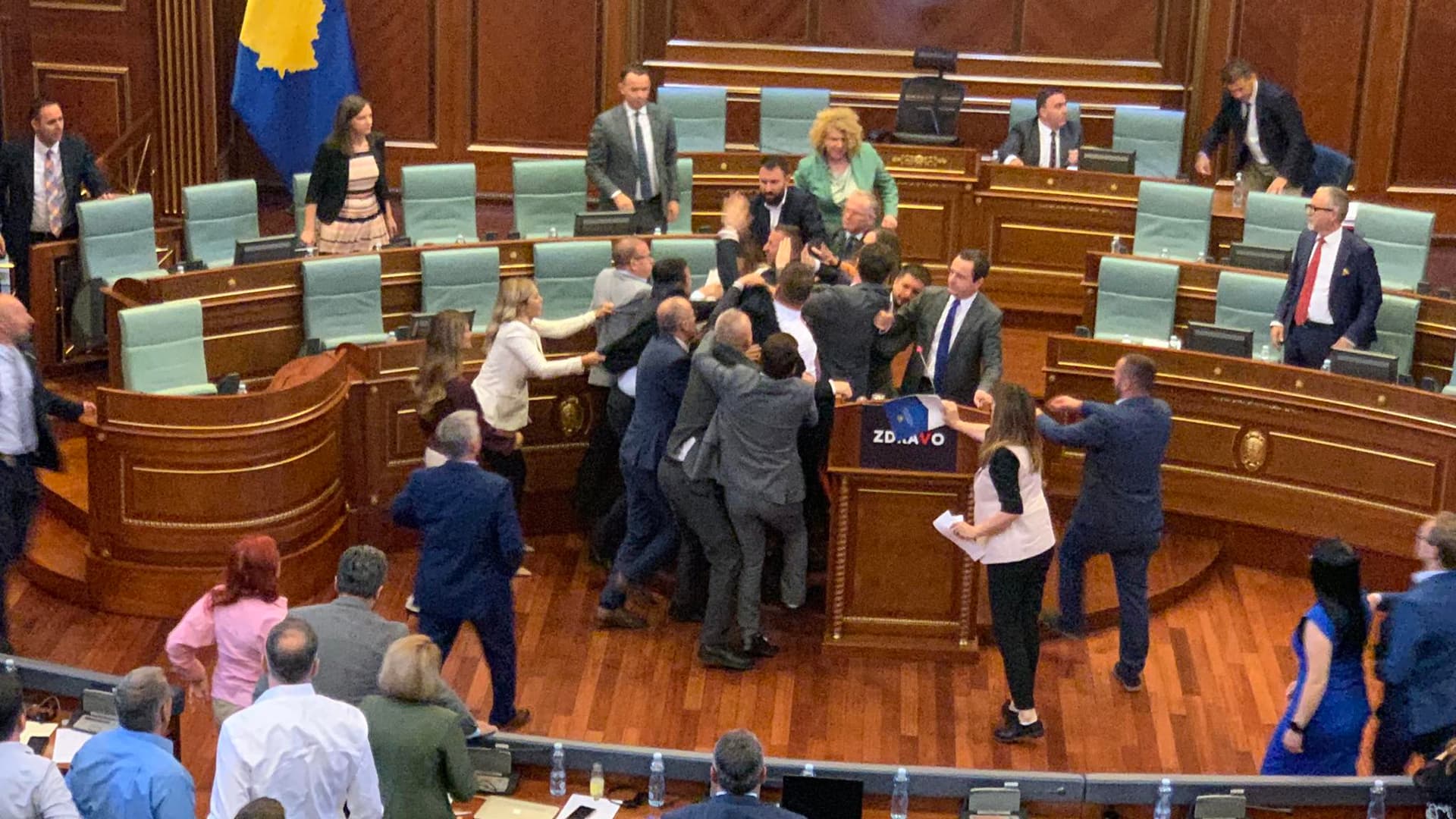 Lëvizja Vetëvendosje: ​Sulmuan si një bandë rrugaçësh, nuk ndalemi