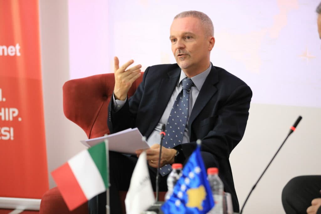 Ambasadori Italian: Masat e BE-së ndaj Kosovës janë të kthyeshme
