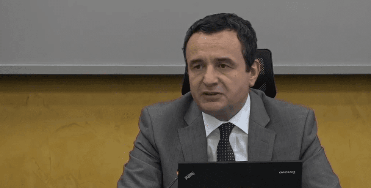 Miratimi i Ligjit për pagën minimale, Kurti: Do të përfitojnë rreth 100 mijë punëtorë