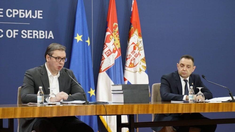 Vuçiq për sanksionet amerikane ndaj Vulinit: “Kokaina nuk u gjet në xhepin e Vulinit, por në Shtëpinë e Bardhë”