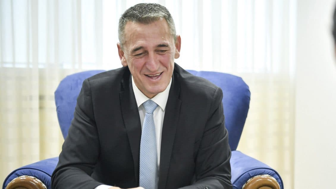 Auditori gjen shumë parregullsi në Ministrinë për Komunitete