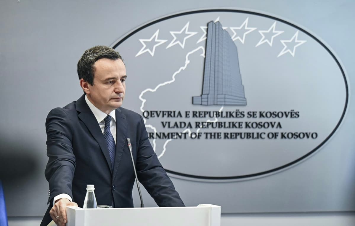 Opozita kërkon largimin e kryeministrit Kurti, pasi BE-ja konfirmoi sanksionet financiare ndaj Kosovës