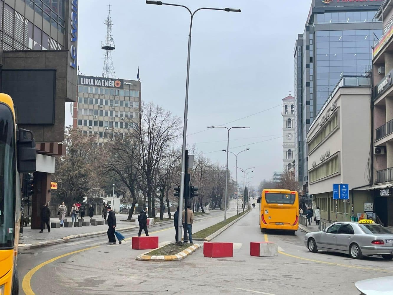 Mbyllet për qarkullim bulevardi “Xhorxh Bush”