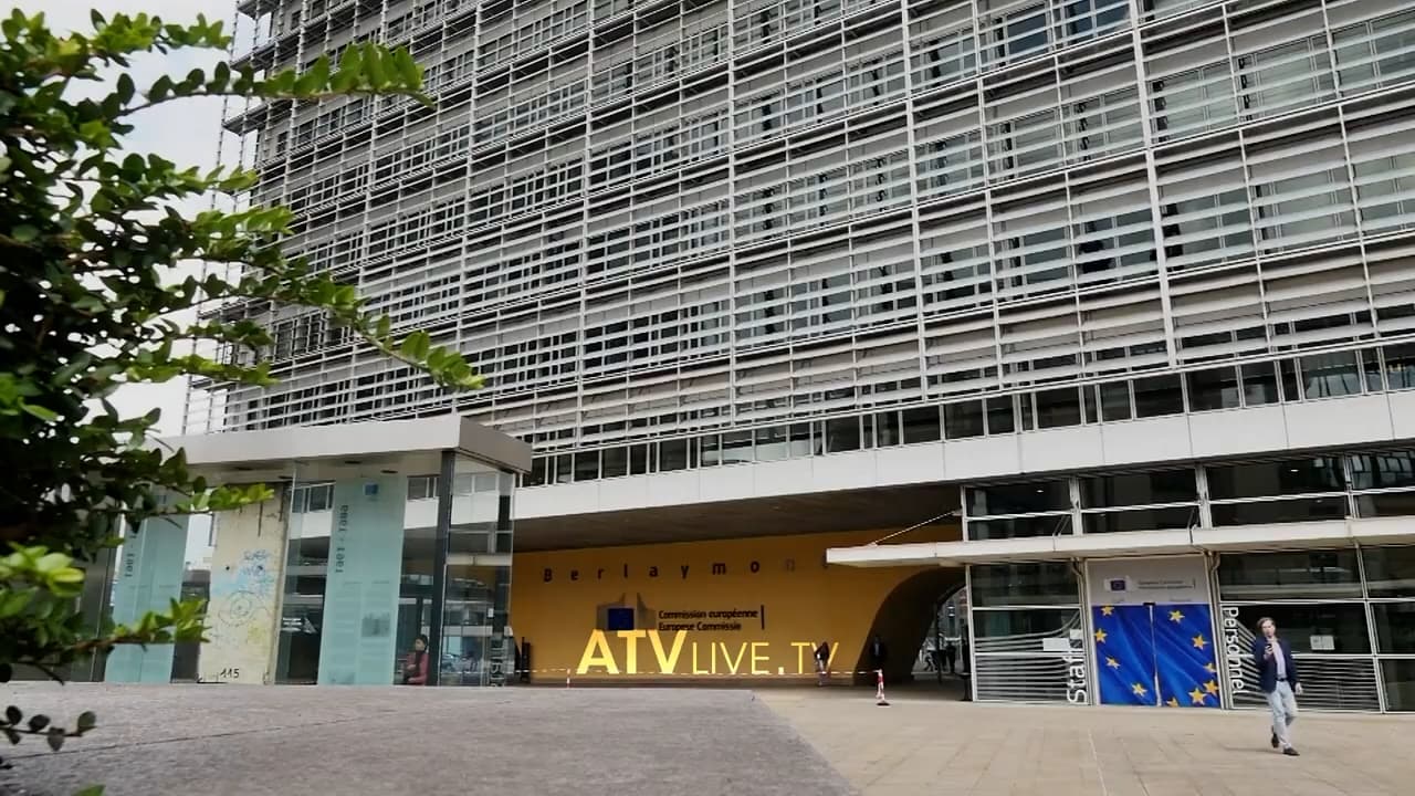 KE-ja propozon liberalizimin edhe për serbët e Kosovës me pasaporta të zyrës koordinuese të Serbisë