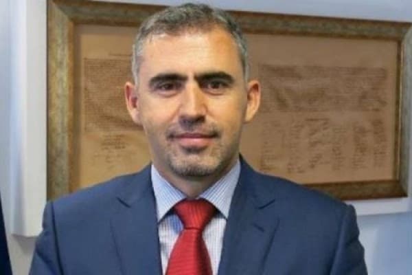Avokati Besnik Berisha ndalohet për 48 orë