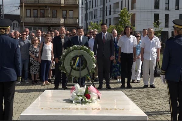 Pesë vjet pa Adem Demaçin, Konujufca dhe Kurti lartësojnë figurën e tij