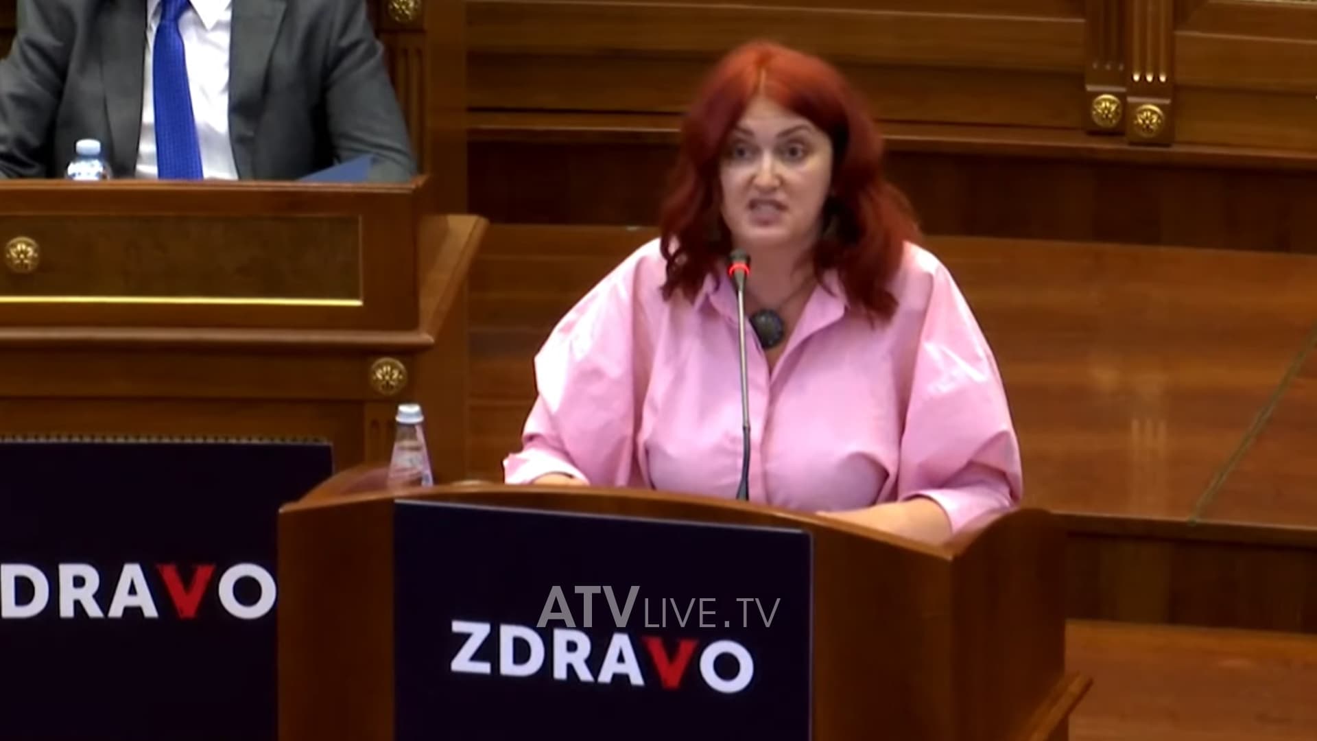 Opozita kërkon llogari për bisedën mes Kusari-Lilës e Simiqit
