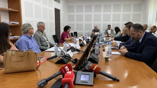 ​Komisioni i rekomandon Kuvendit shkarkimin e Bordit të KPMM-së