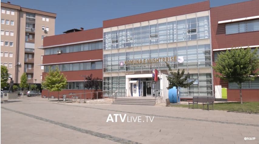 Komuna e Vushtrrisë e ka vazhduar traditën duke ofruar shërbime administrative për mërgimtarët