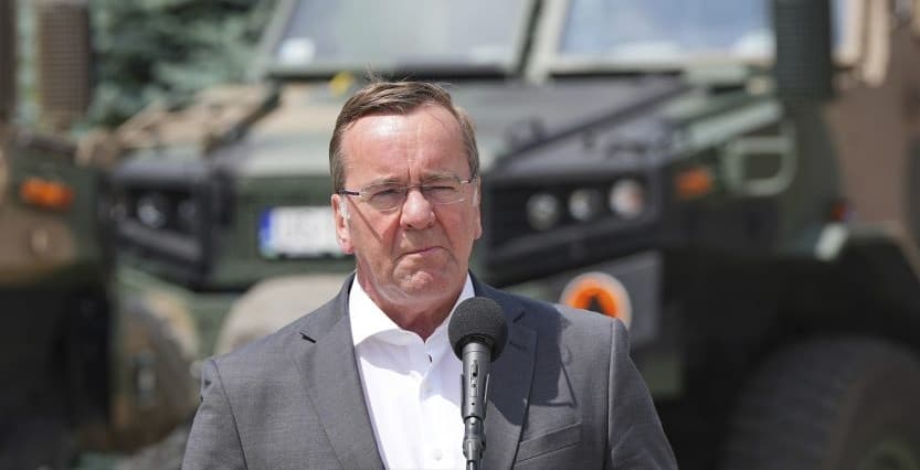 Ministri gjerman i mbrojtjes i bën thirrje Turqisë që të lejojë Suedinë të anëtarësohet në NATO