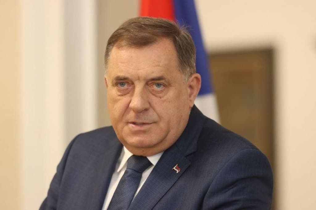 ​Eurodeputetët kërkojnë vendosjen e sanksioneve ndaj Dodikut