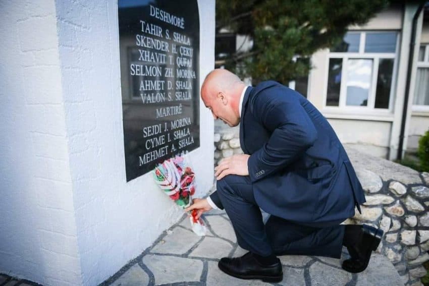 Haradinaj kujton të rënët e para 25 viteve: Loxha heroike ka shënuar kapitull të lavdishëm të luftës për liri