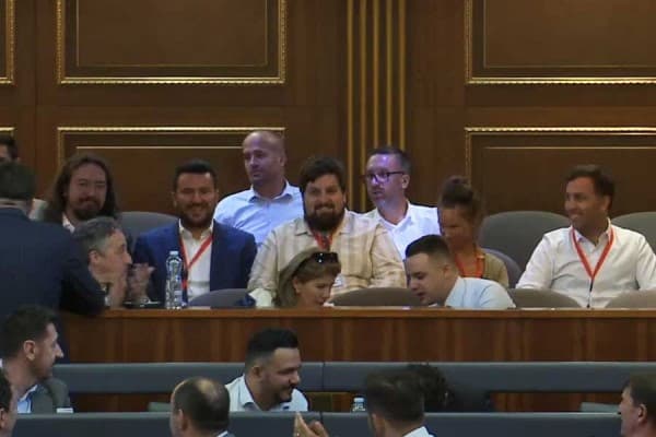 Asamblistë të Cyrihut mysafirë në seancën e Kuvendit të Kosovës