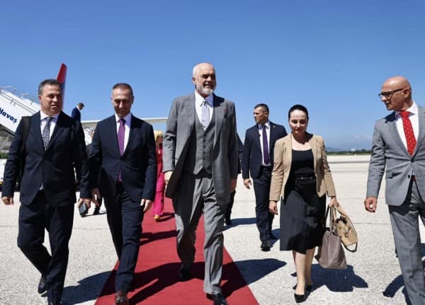 Rama në Shkup, pritet nga Kovaçevski
