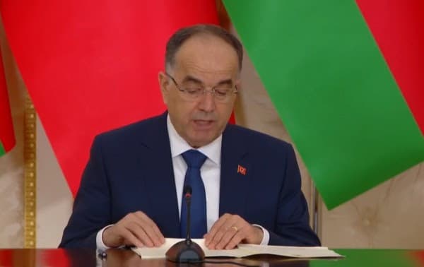 ​Begaj nga Azerbajxhani: Kosova dhe Serbia të respektojnë marrëveshjet e dakordësuara