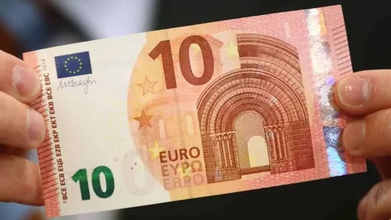 Bie sërish euro