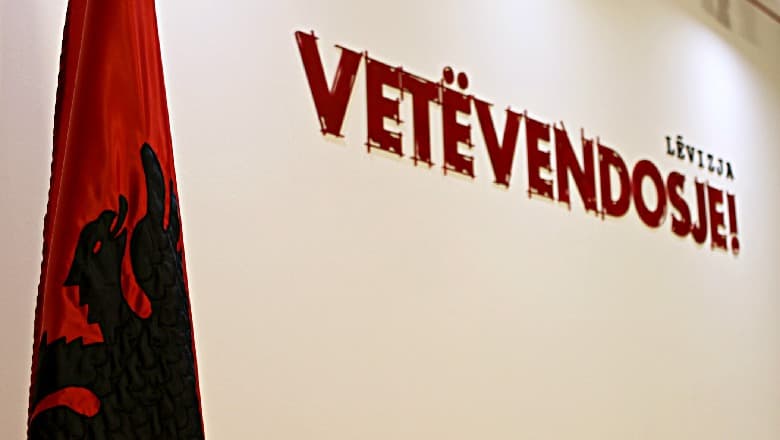 VV nis mbledhjen e nënshkrimeve të deputetëve për seancë të jashtëzakonshme në Kuvend
