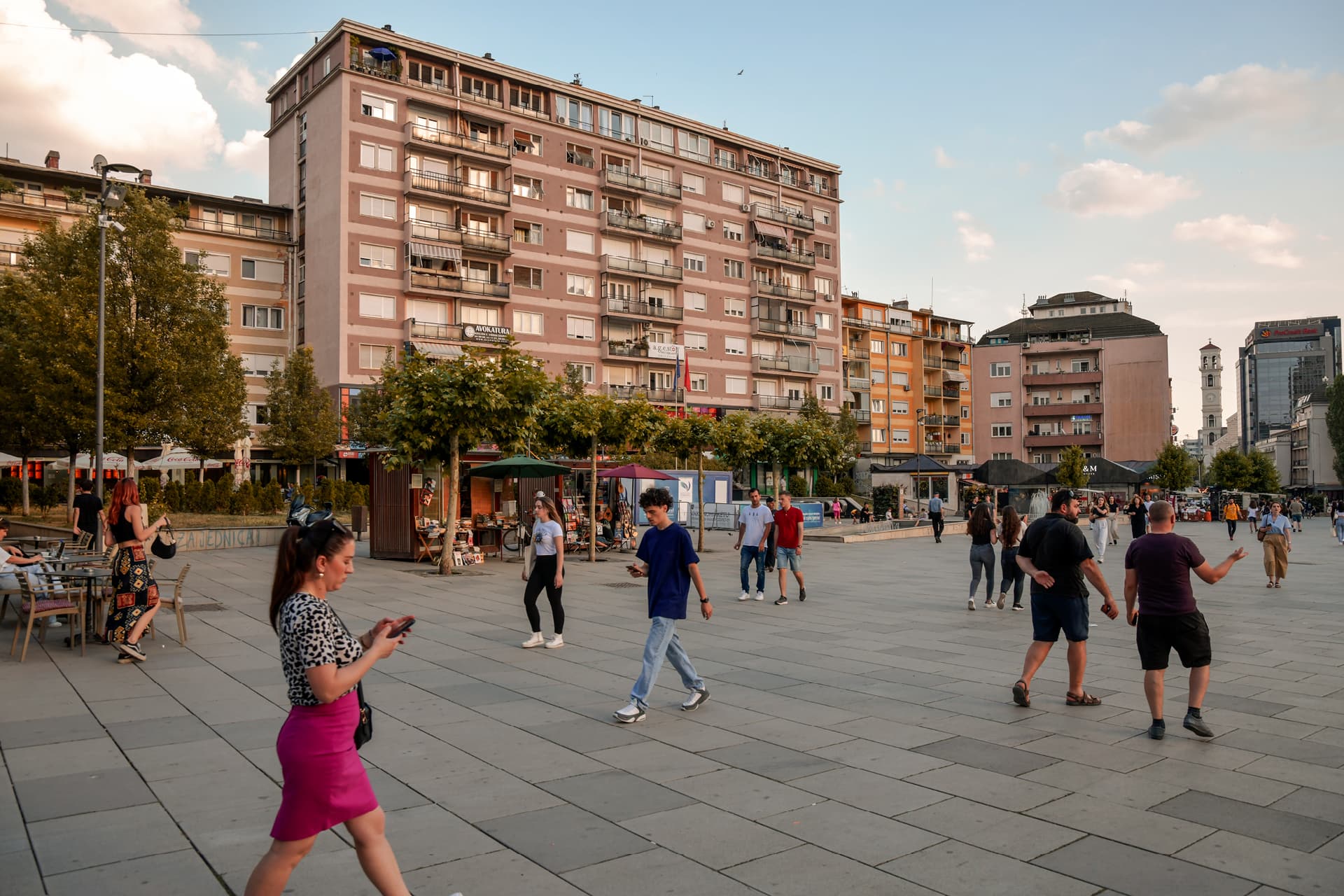 Afër 38 për qind të rinjve kosovarë e presin liberalizimin për t’u larguar nga Kosova