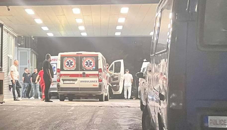 Në Emergjencë janë dërguar 17 të lënduar, 7 me armë zjarri