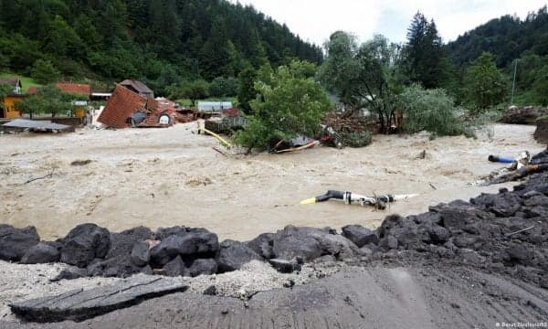 Sllovenia në luftë me katastrofën më të rëndë natyrore