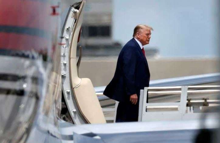 Dënohet me 22-vjet burgim gruaja që ia dërgoi Trumpit një zarf me helm