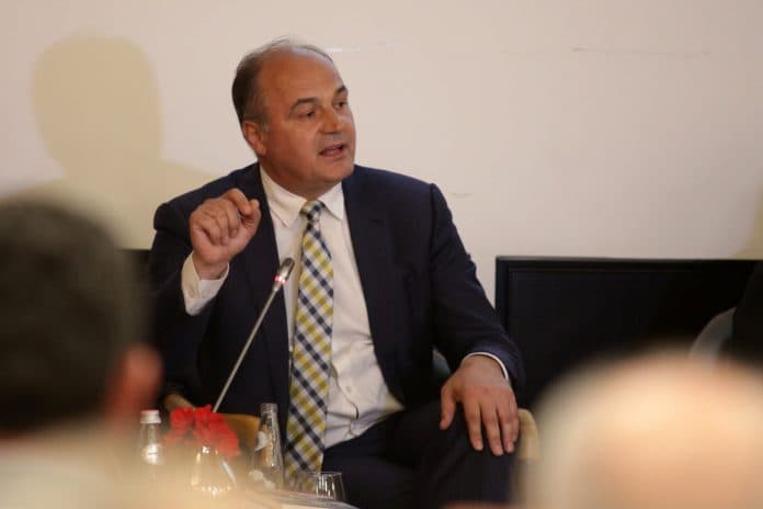 Enver Hoxhaj me vizion të qartë për ta çuar Kosovën drejt anëtarësimit në NATO