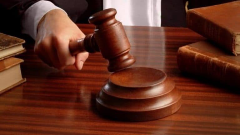 Gjykimi për tentim vrasje për 30 euro borxh, njëri i akuzuar lirohet nga akuza, tjetrit i caktohet masë edukative