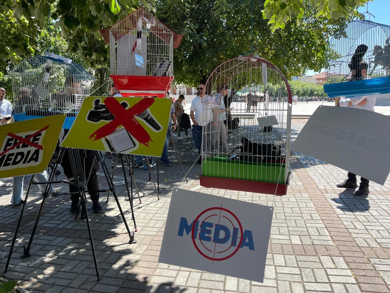 PSD-ja me aksion para Qeverisë në mbrojtje të gazetarëve