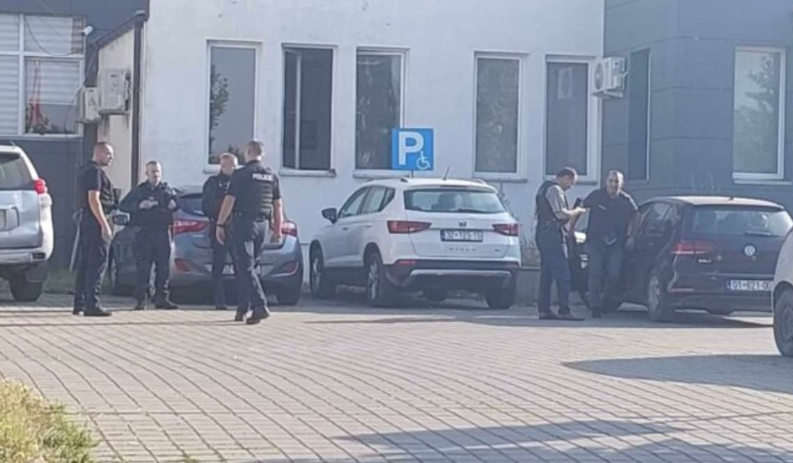 Një muaj paraburgim tre të dyshuarve për dallavere me rezerva shtetërore