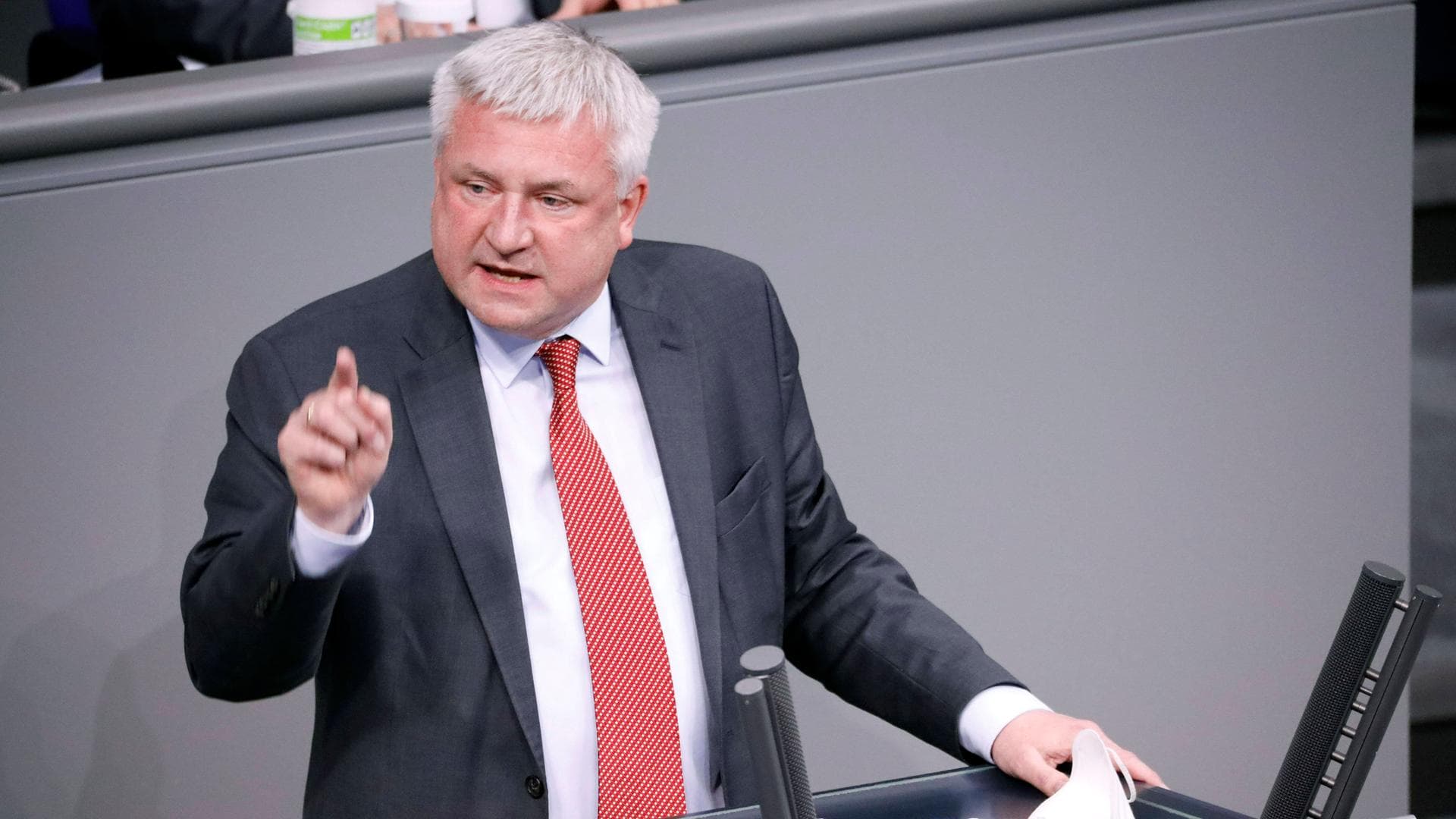Deputeti gjerman në mbështetje të letrës së ligjvënësve evropianë dhe amerikanë
