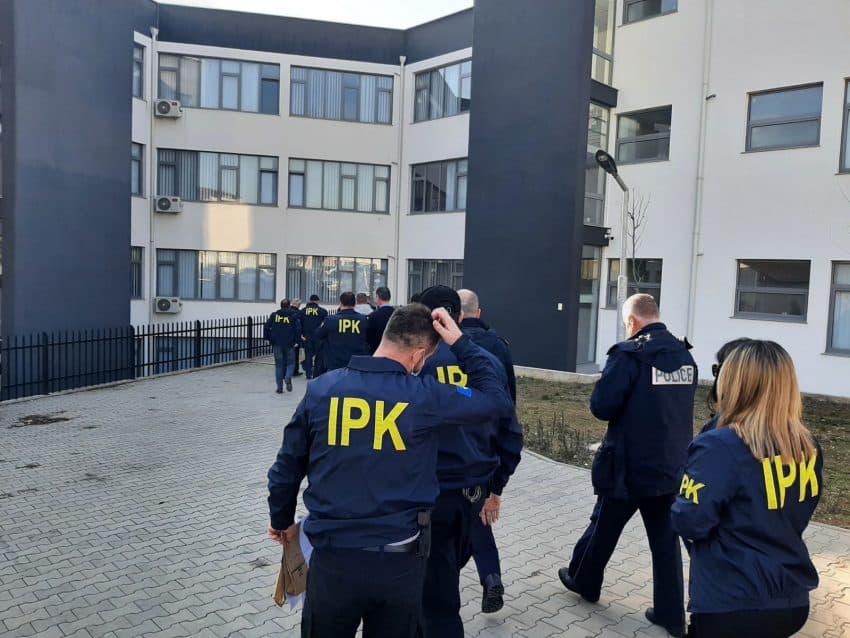 Sulmi ndaj gazetarit Krasniqi, IPK rekomandon suspendimin e rreshterit policor