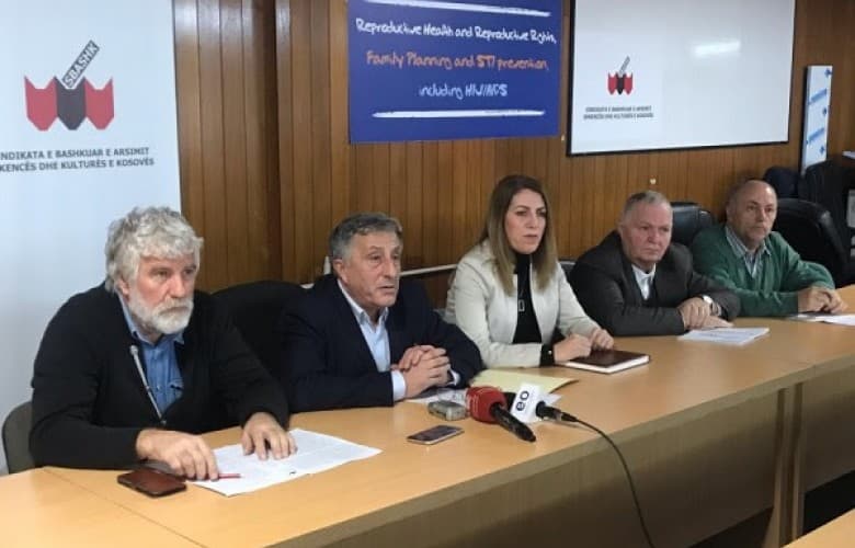 SBAShK: Mund të mosmjaftojnë 80 € për libra, çmimet ka gjasa të rriten