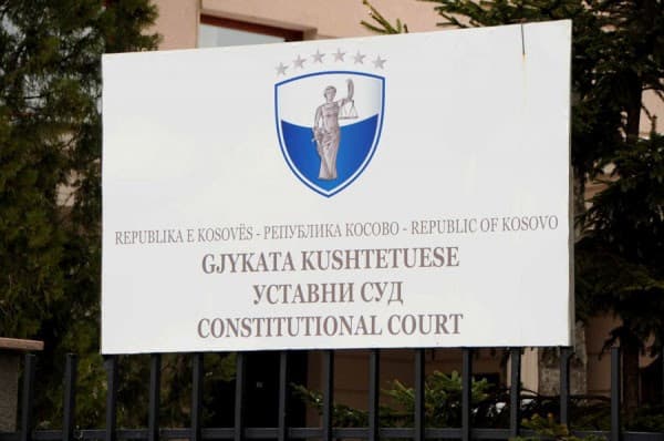 ​Falja e 100 eurove tatim, AKK e dërgon Ligjin në Kushtetuese