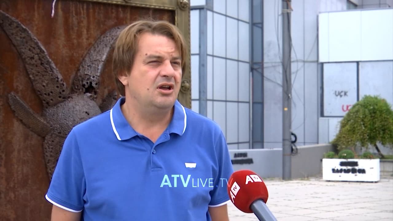 Avokati i një të akuzuari për krime lufte kërkon nga kryeministri Kurti të dëshmojë