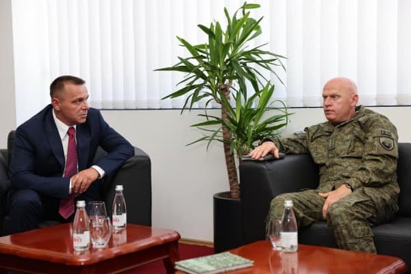 ​Ministri i ri i Mbrojtjes: Kam nisur një kapitull të ri por me të njëjtat synime