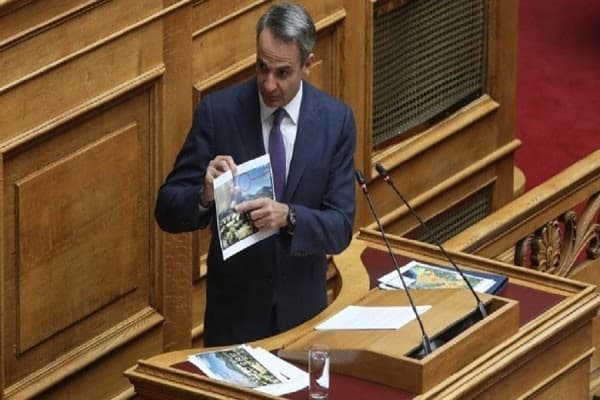 “Kriza klimatike është e rrezikshme dhe kërcënuese për të gjithë”, thotë ​kryeministri grek Mitsotakis