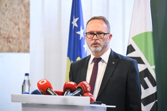 Lirohet ish-kryeshefi i KEK-ut, Nagip Krasniqi