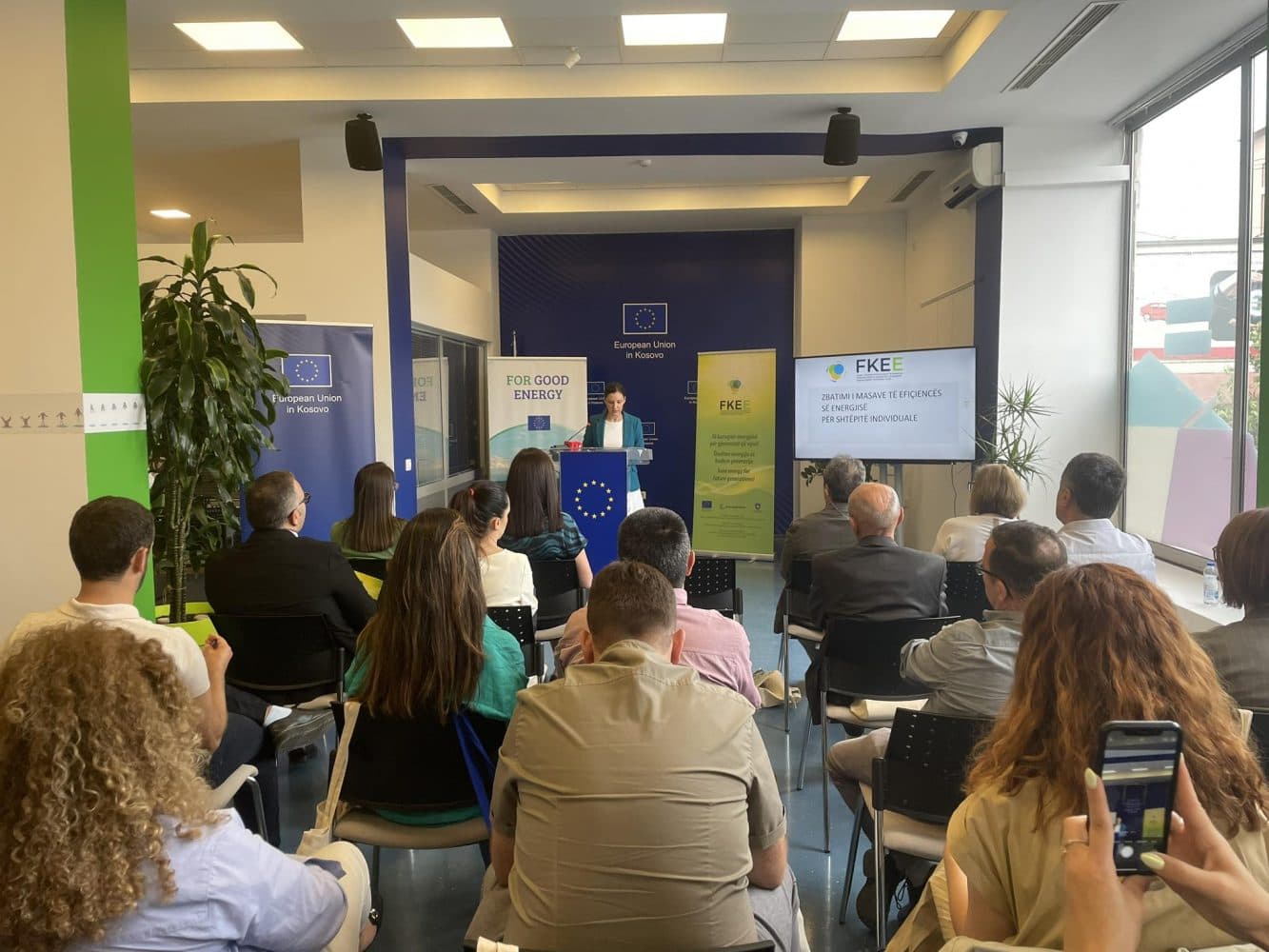 Efiçienca e energjisë – 10 milionë € për mbi 2 000 familje, subvencionohet 45% e investimit në rinovimin e shtëpive