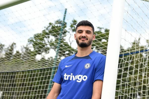 Milani kërkon sërish Armando Brojën