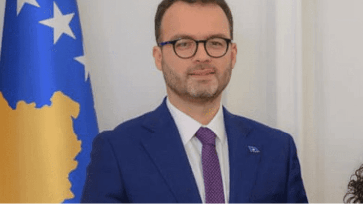​Vela: Në Beograd po promovohet propaganda ruse kundër NATO-s