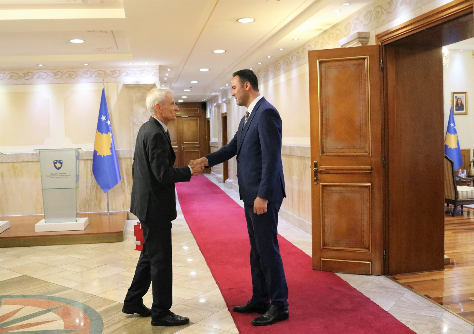 Konjufca priti në takim lamtumirës ambasadorin zviceran në Kosovë, Thomas Kolly