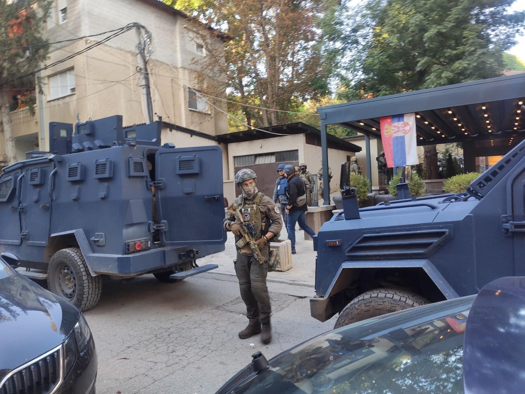 Pamje të reja nga bastisja e Policisë së Kosovës në veri