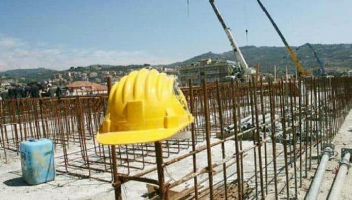 Bizneset në Kosovë fillojnë të rekrutojnë punëtorë të huaj