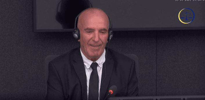 Edhe sot po vazhdon dëshminë dëshmitari Agim Idrizi, në gjykimin ndaj Thaçit dhe të tjerëve