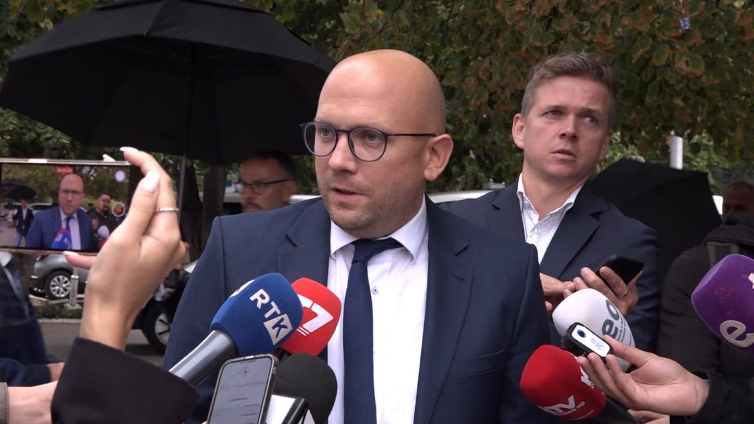 Sarrazin kërkon zgjidhje për zbatimin e Marrëveshjes së Ohrit